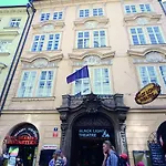 Gæstehus Karlova 3*